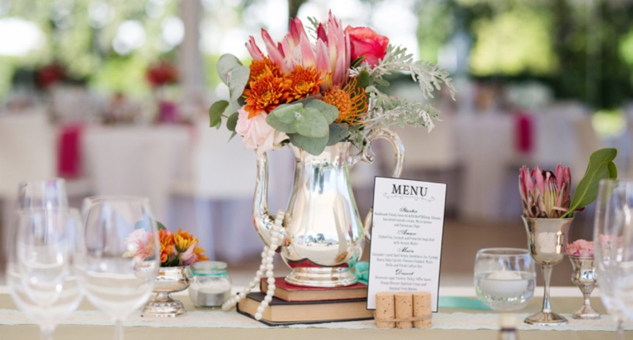 Vintage Flower Table Arrangements, My Pretty Vintage Wedding Stylists, Event Planners & Décor Hire, located in Paarl