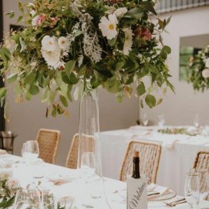 My Pretty Vintage Tall Wedding Table Arrangements & Glass Stands