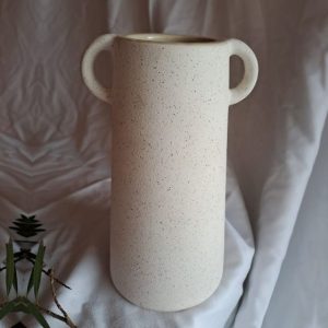 Ceramic Breezy Natural White Vase. Wedding Planners & Decor Hire, My Pretty Vintage Paarl 7x9cm